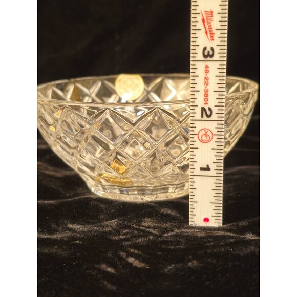 Lenox Collections Crystal Diamond 5 inch Bowl - Picture 2 of 8